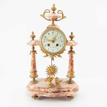 Table pendulum Louis XVI style, first half of the 20th century.