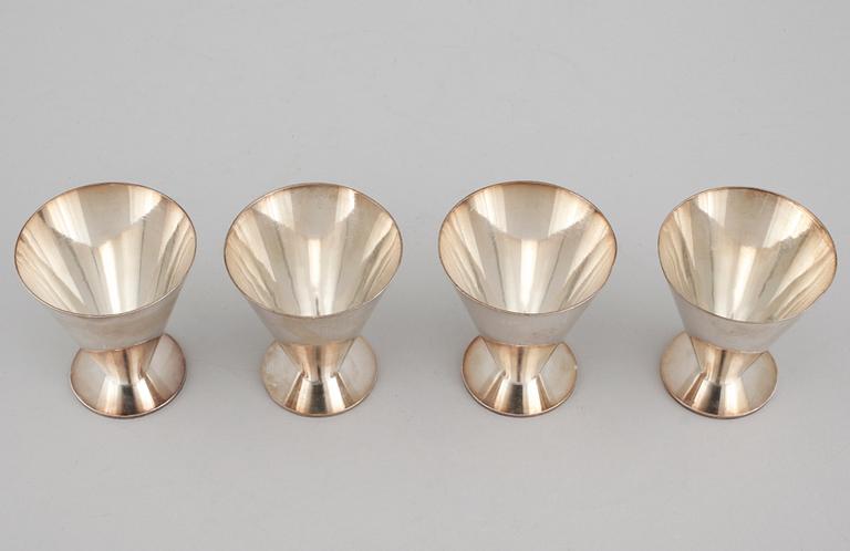 Four silver coctail cups by Wiwen Nilsson, Lund, weight 319 g.