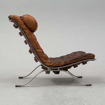 An 'Ari' easy chair by Arne Norell.