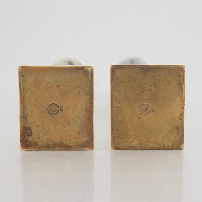 Edvin Öhrström, ljusstakar, ett par, "Egyptisk", Firma Svenskt Tenn, Stockholm, 2001.