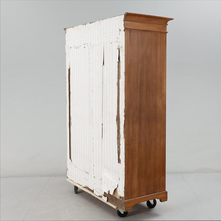 KLÄDSKÅP, sekelskiftet 1900.