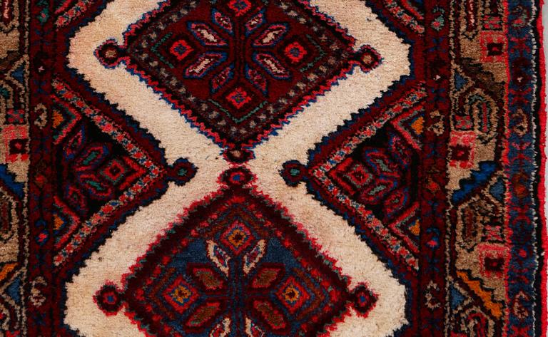 GALLERIMATTA, Hamadan, old, ca 320x90 cm.