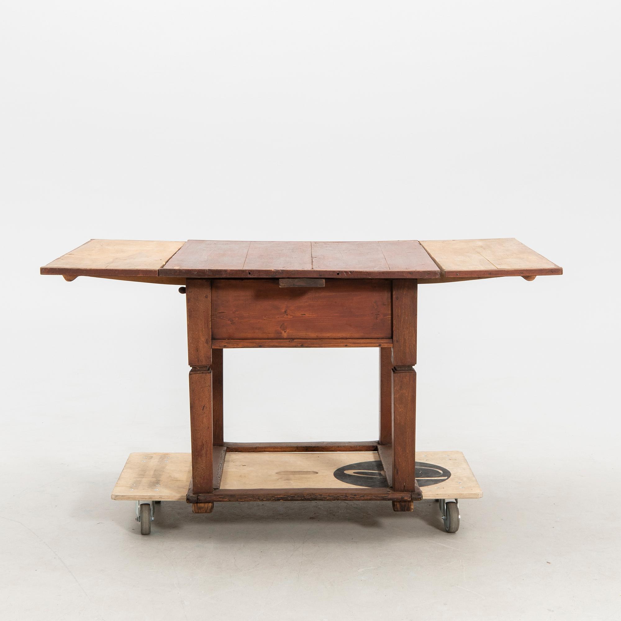 Kitchen Table/Work Table circa 1900.