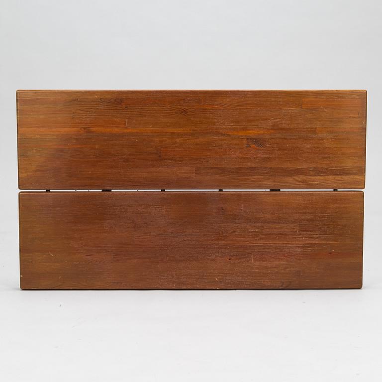 Ilmari Tapiovaara, Pöytä, "Pirkka", Laukaan Puu,