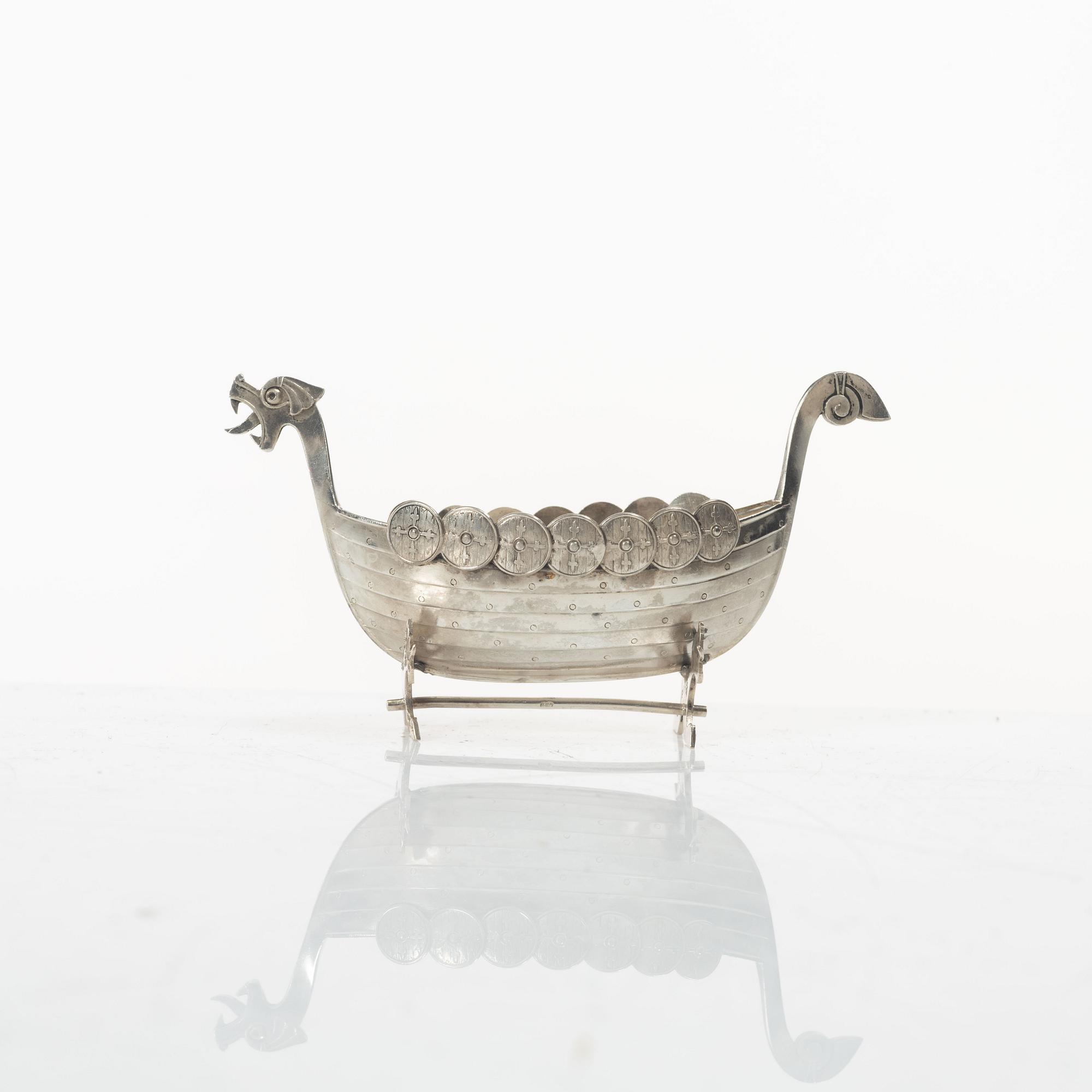 Viking ships/spice jars, 830/1000 silver, 8 pieces.