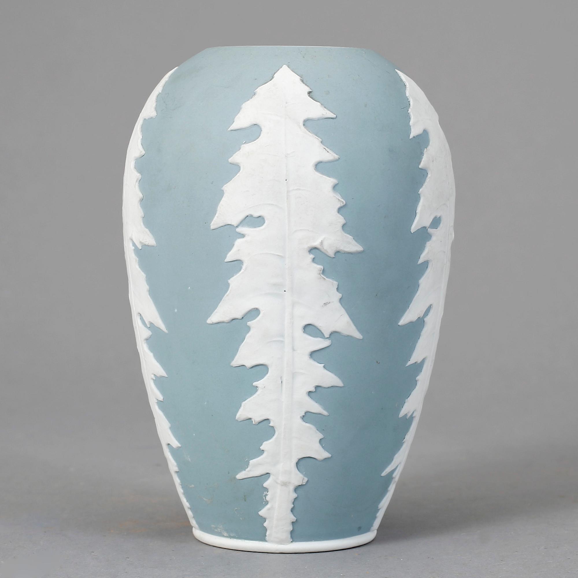 VAS, jasper ware, Gunnar Wennerberg, Gustavsberg, omkring 1900.