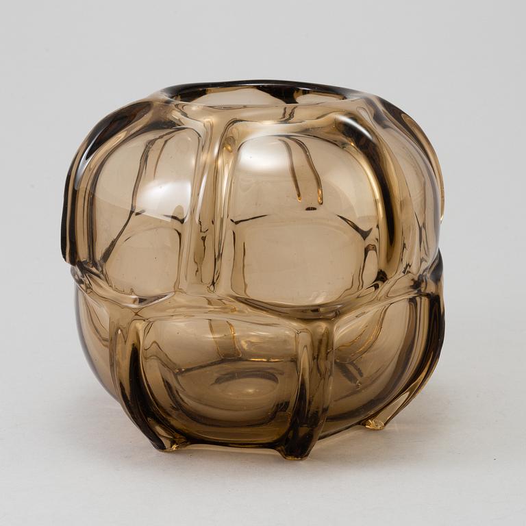 EDA GLASBRUK, vas av glas, 1936. Möjligen formgiven av Gerda Strömberg.
