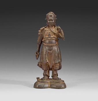 462. A bronze figurine of Guanyu, Ming dynasty 17th century.