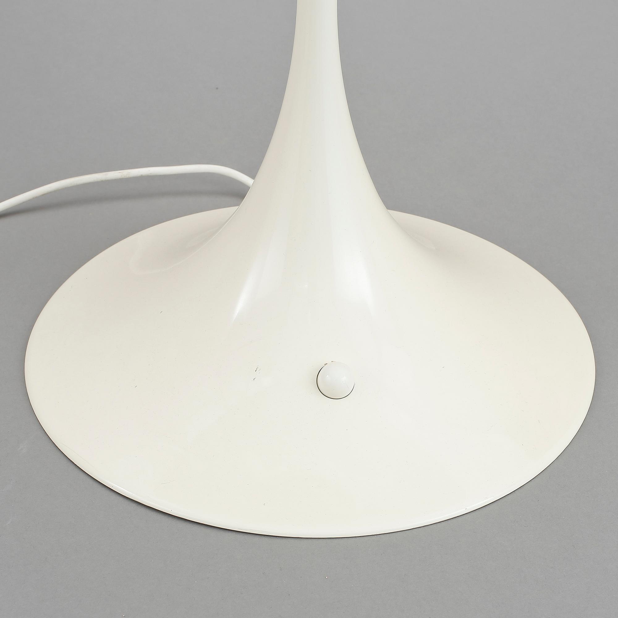 BORDSLAMPA, "Pantella", Verner Panton, Louis Poulsen.