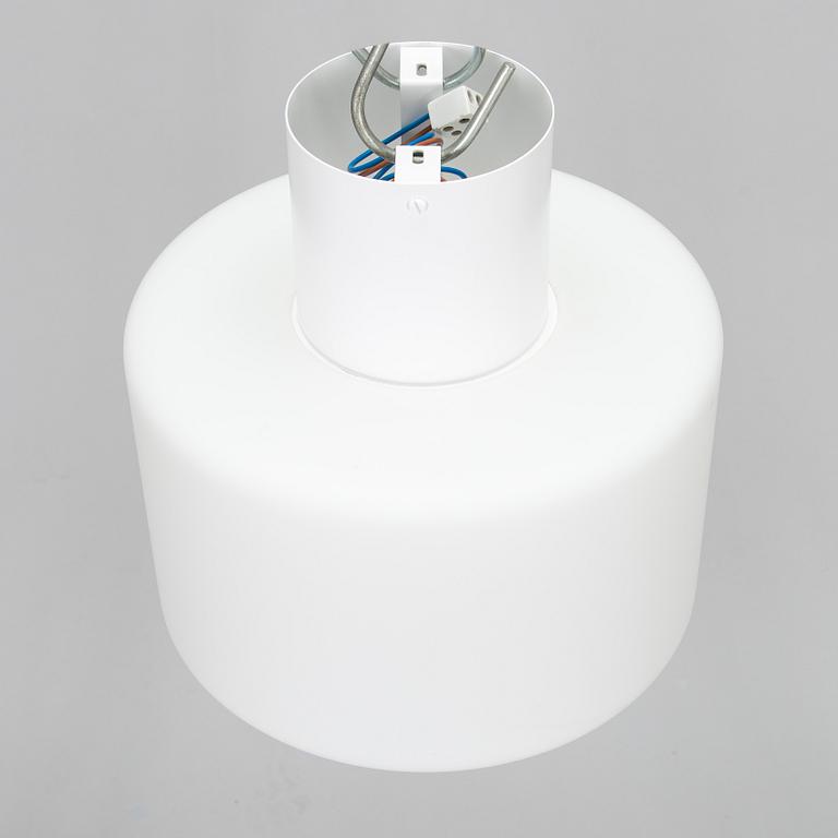 Taklampa, modell AE 88 Itsu, 1900-talets mitt.