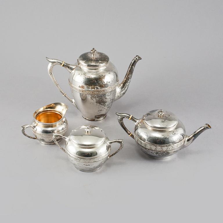 TE-/KAFFESERVIS, 4 delar, silver, Anders Gustaf Millberg, Stockholm 1900 och KGMG AB, Uppsala, 1913. Vikt 1409 g.