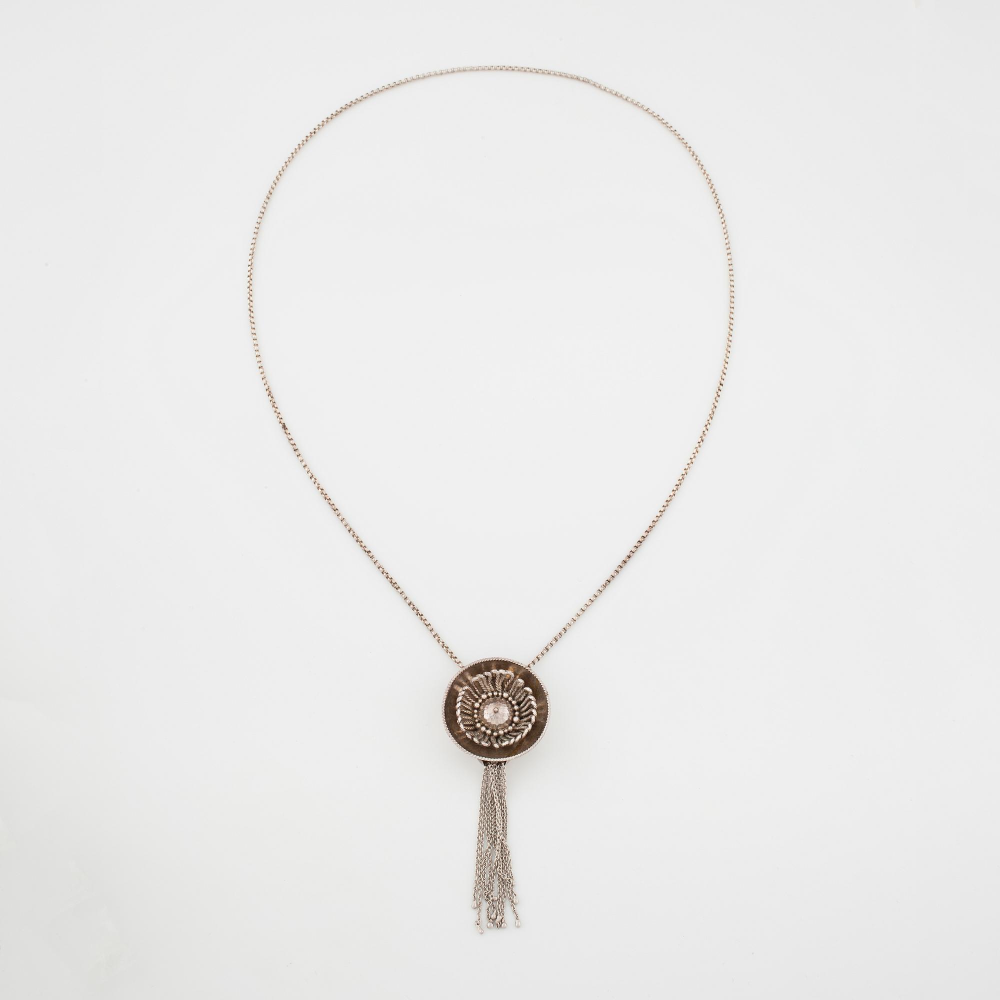 ROSA TAIKON, Stockholm, 1984, collier.