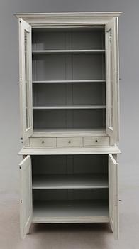 BOK/VITRINSKÅP, 1800-talets andra hälft.