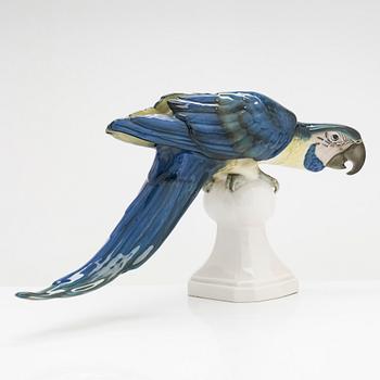 Figurin, porslin, Royal Dux. Tjeckoslovakien.