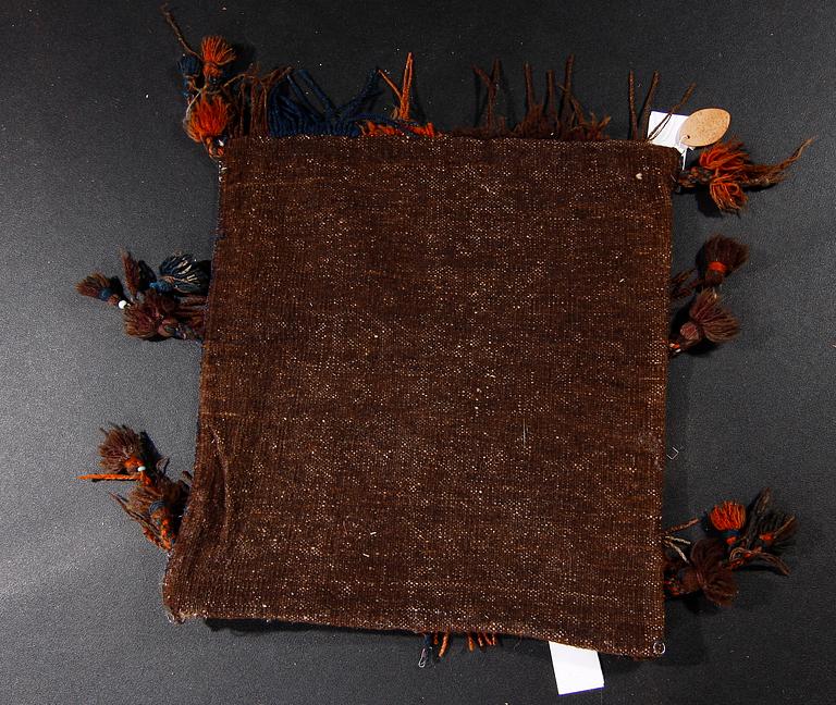 VÄSKOR, 3 st. Iran. 32x34-49x82.