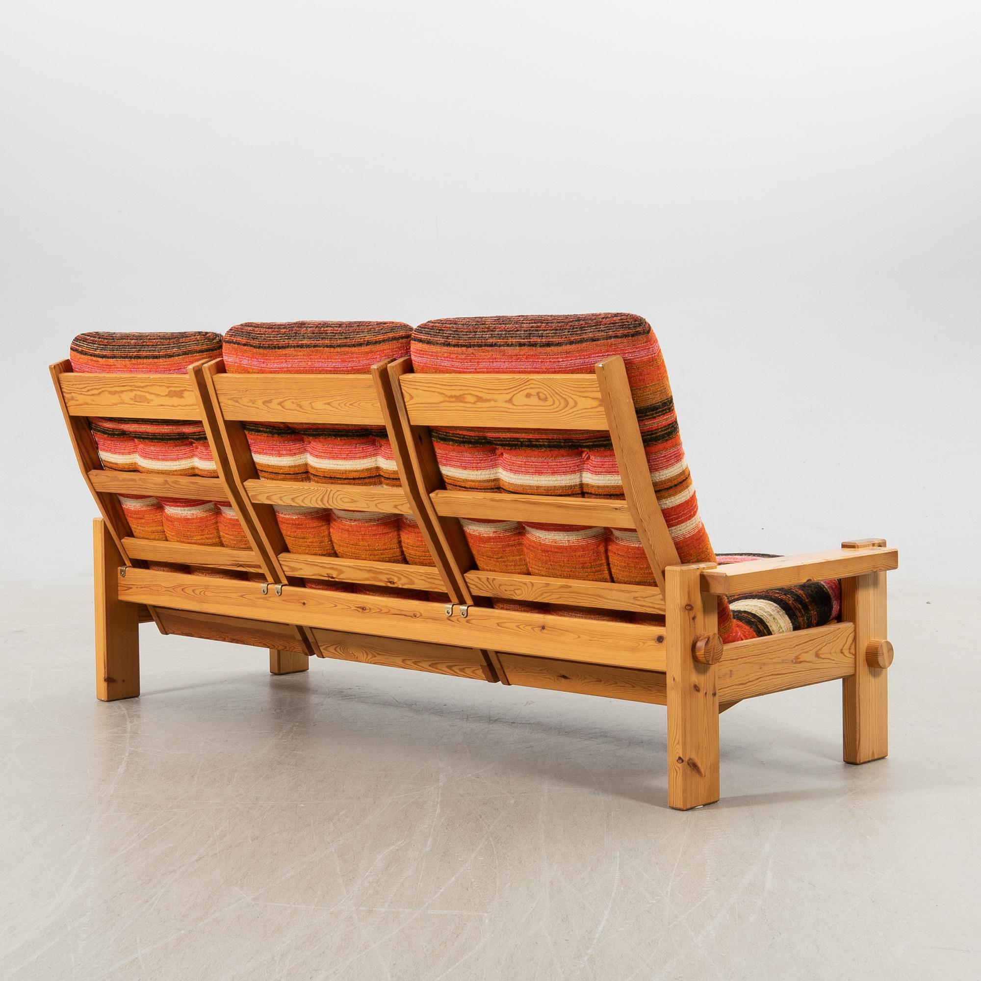 Yngve Ekström, Sofa "Dymling" for Swedese 1970s.
