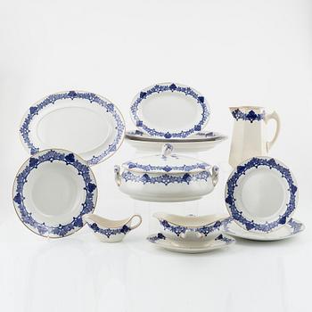 Gunnar Wennerberg, ca 40 pieces dining service, "Blåsippa", Gustavsberg.