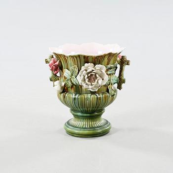 Majolica flower pot from around the turn of the century 1900.