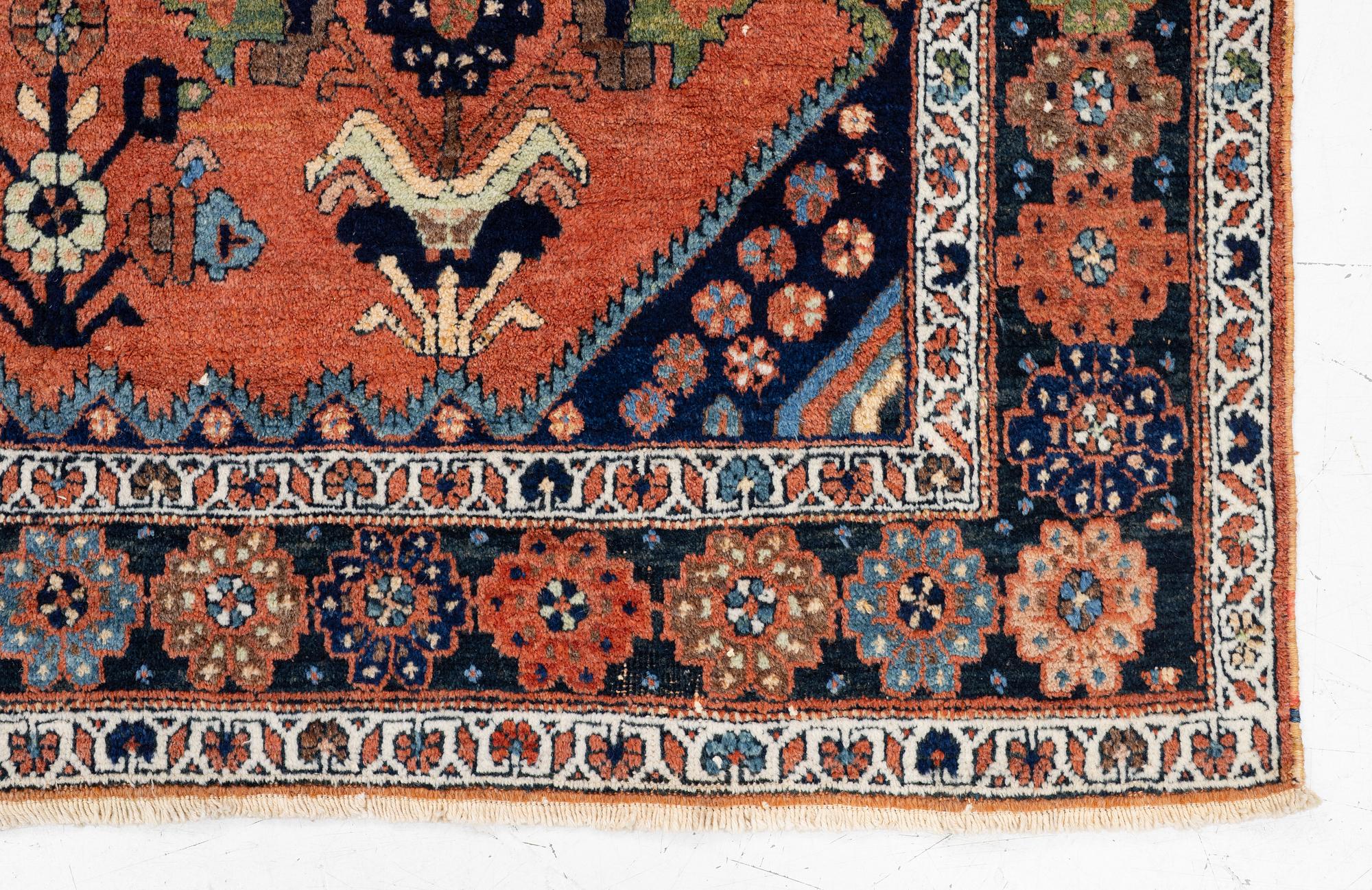 Matta, semiantik Afshar, ca 180 x 140 cm.