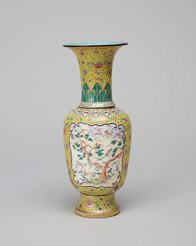 An enamel on copper vase, Qing dynasty (1644-1912).