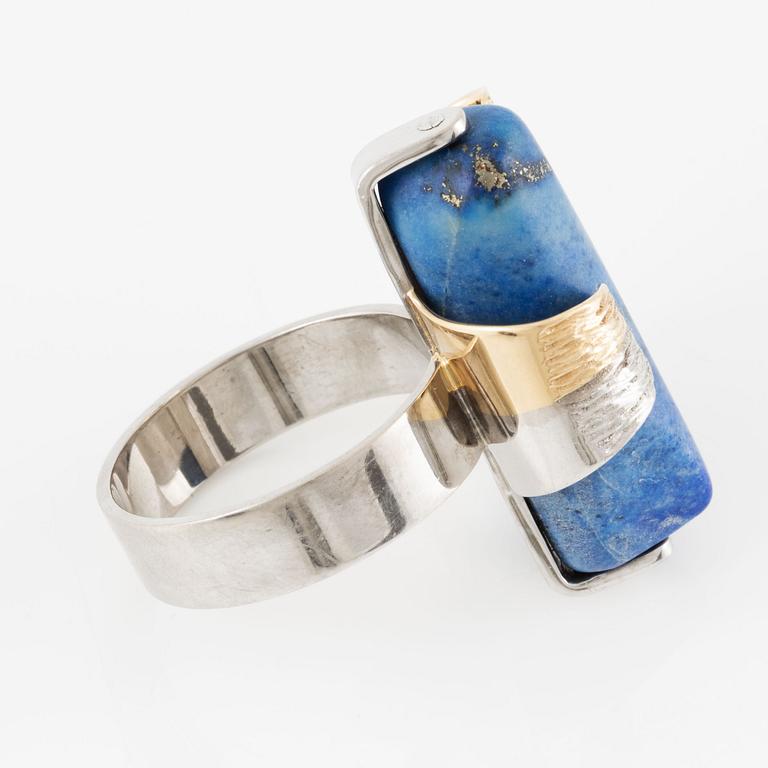 Leif Delin, ring, 18K guld och vitguld med lapis lazuli.