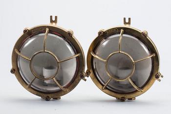 FARTYGSARMATURER, ett par.