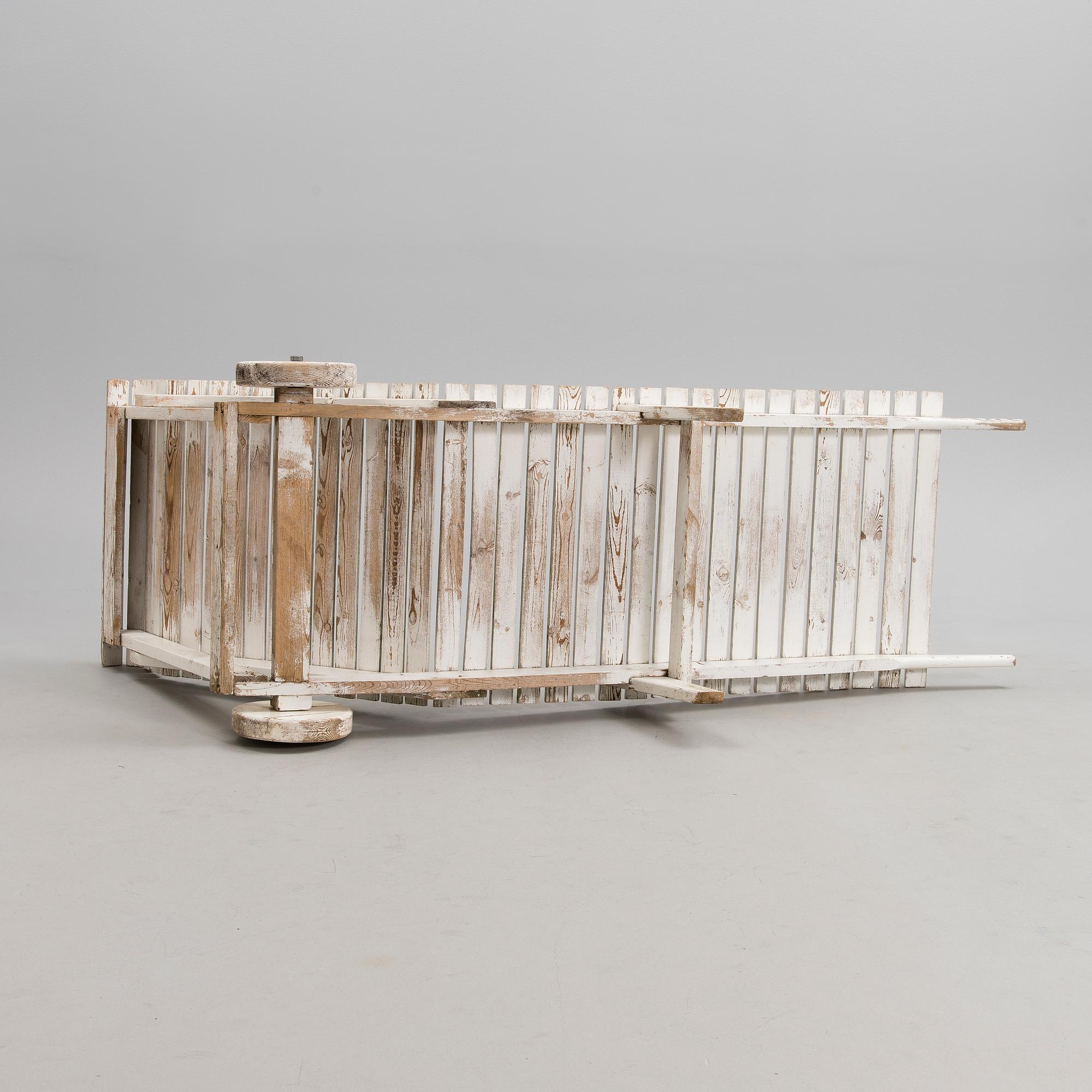 AINO AALTO, garden lounger, Artek, mid 20th century.
