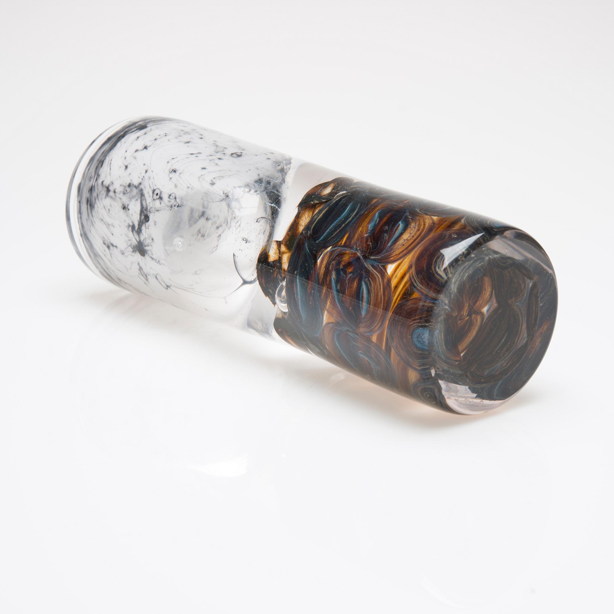 MALJAKKO, lasia, signeerattu Oiva Toikka, Nuutajärvi Notsjö. Suunniteltu 1965.