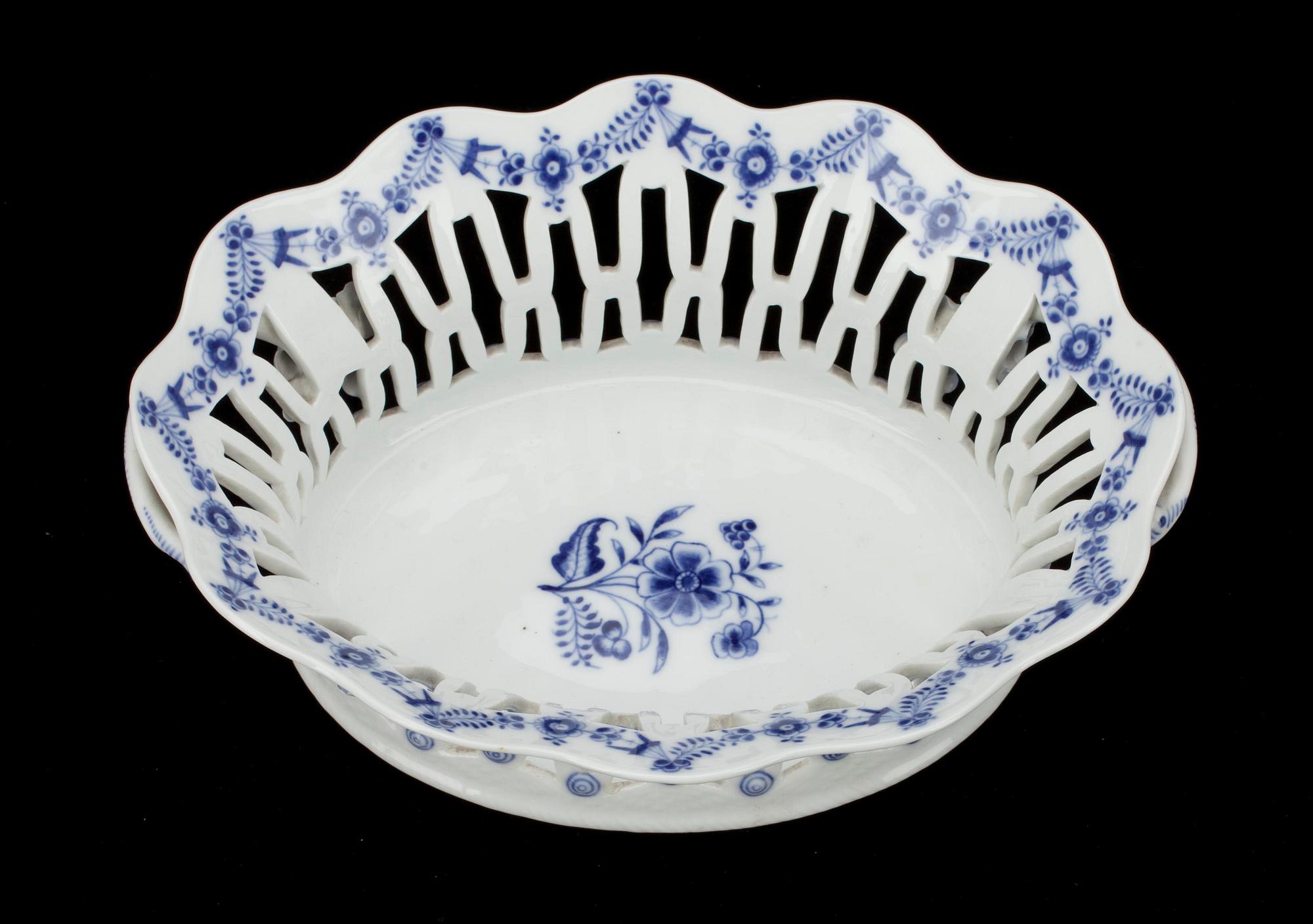 SERVERINGSSKÅL, porslin, Royal Copenhagen, 1900-talets första hälft.