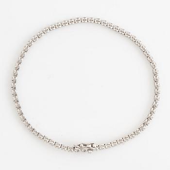 Tennis bracelet 18K white gold with brilliant-cut diamonds.