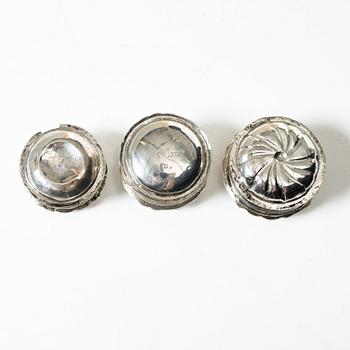 A set of three 18th/19th century silver snuff boxes.