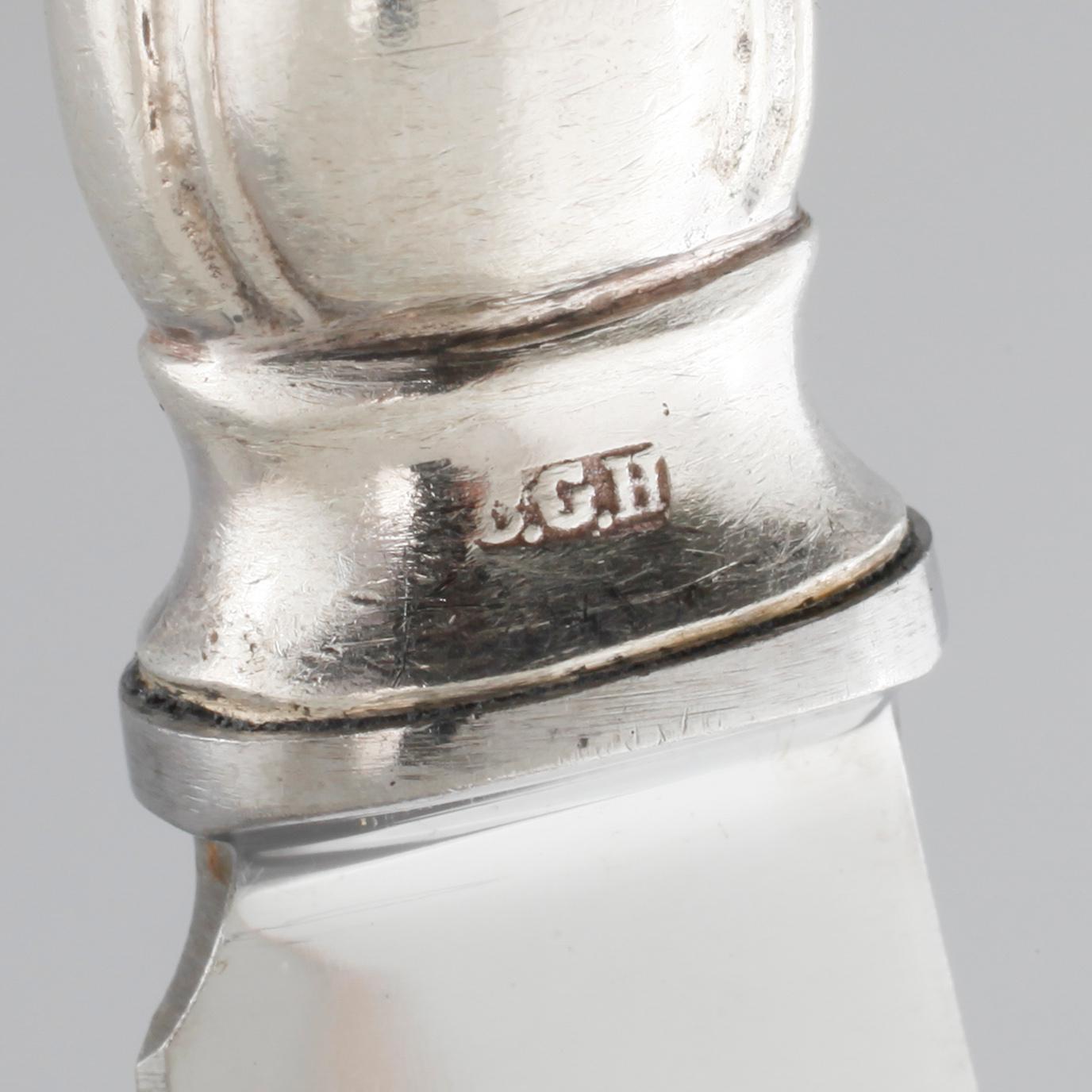 BESTICK, 88 st, silver och rostfritt stål, "chippendale", C.G Hallberg, merparten 1930-tal, ca 3100 g.