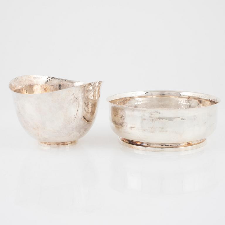 Eric Löfman, two silver bowls, mark of MGAB, Uppsala 1979.