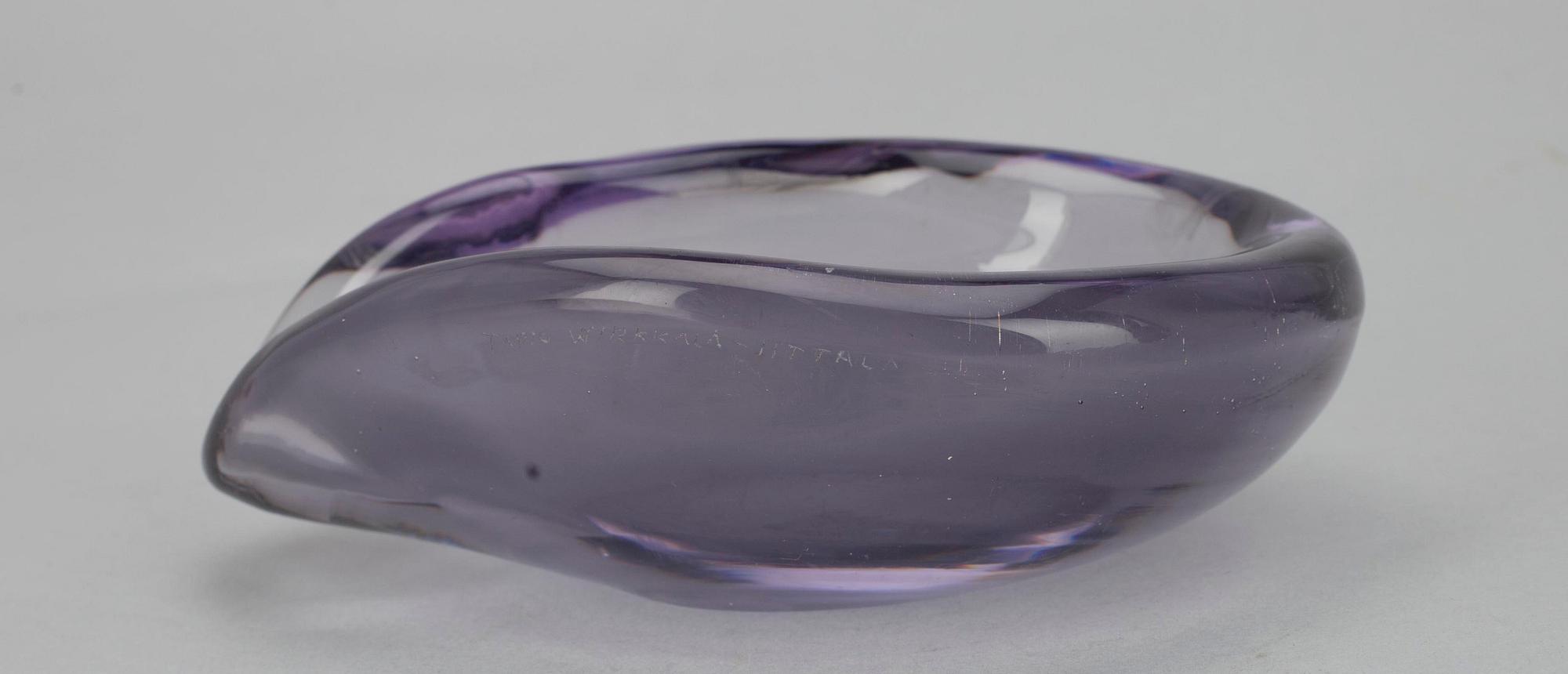 A BOWL.
