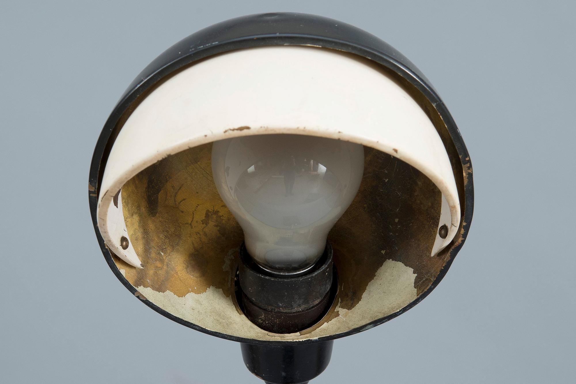 Alvar Aalto, A TABLE LAMP, A 703.