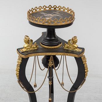 GUERIDON, sent 1800-tal.