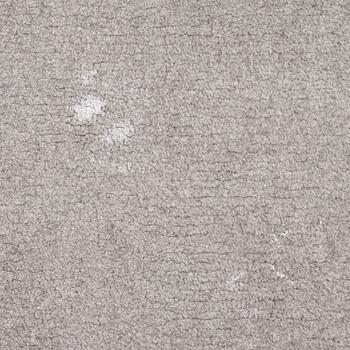 An Ogeborg carpet, c. 400 x 300 cm.