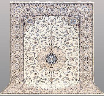 MATTA, Nain part silk, s.k 9LAA, ca 407 x 300 cm.