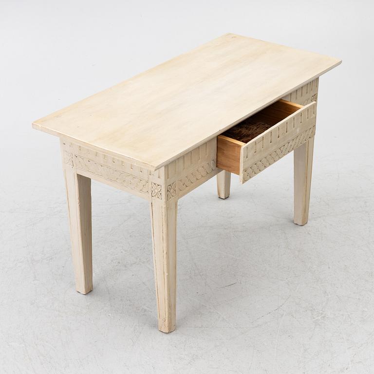 Table, 18th/19th century.