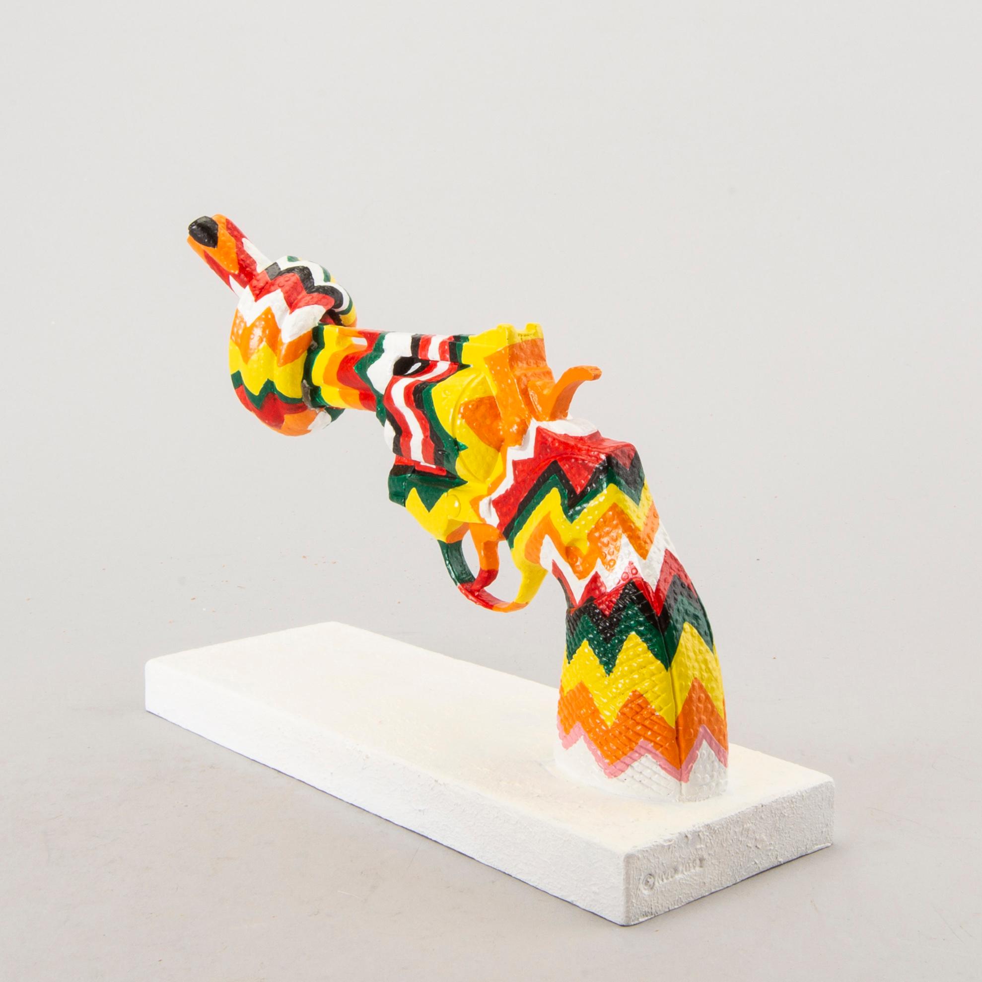 CARL FREDRIK REUTERSWÄRD, a Non-Violence Project Foundation scultpure 2014.