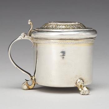 A Swedish 18th century parcel-gilt silver miniature tankard, mark of Bengt Biorn, Vasteras 1736.