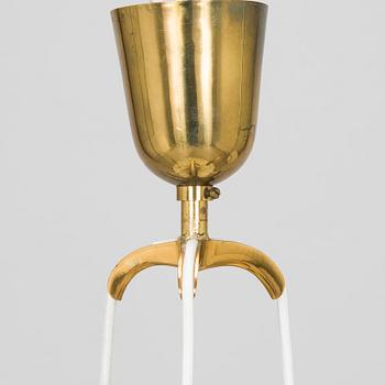 Paavo Tynell, taklampa, modell K2-33, Idman 1900-talets mitt.