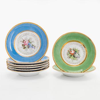 A set of 2 + 6 plates, Kuznetsov Russia 1900-1917.