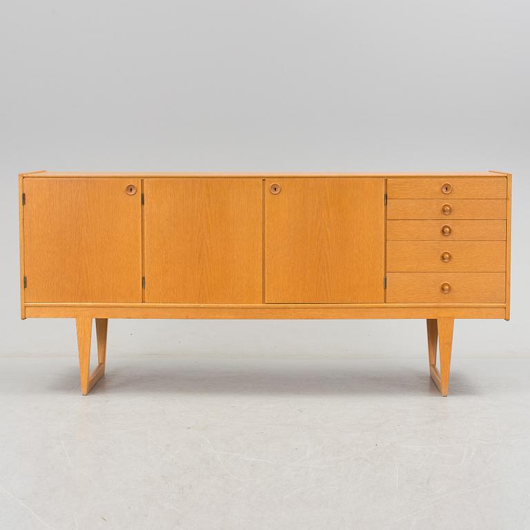 YNGVAR SANDSTRÖM, a "Tokyo" teak veneer sideboard by Nordiska Kompaniet, 1960's.