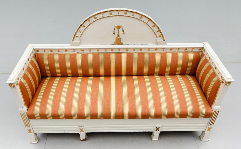 SOFFA, gustavianskt provinsarbete, omkring år 1800.