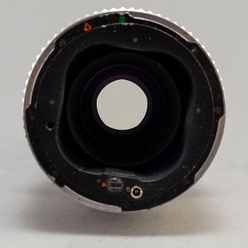 A Hasselblad 500 C with two lenses: Planar 1:2,8 80mm and Sonnar 1:5,6 250 mm.