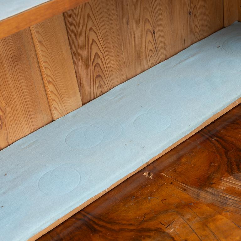 A cabinet, second half of the 19th Century.