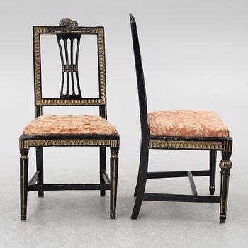 Stolar, 3 st snarlika, Lindome, sengustavianska, omkring år 1800.