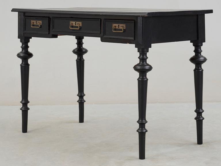 SKRIVBORD, nyrenässans, 1800-talets slut.