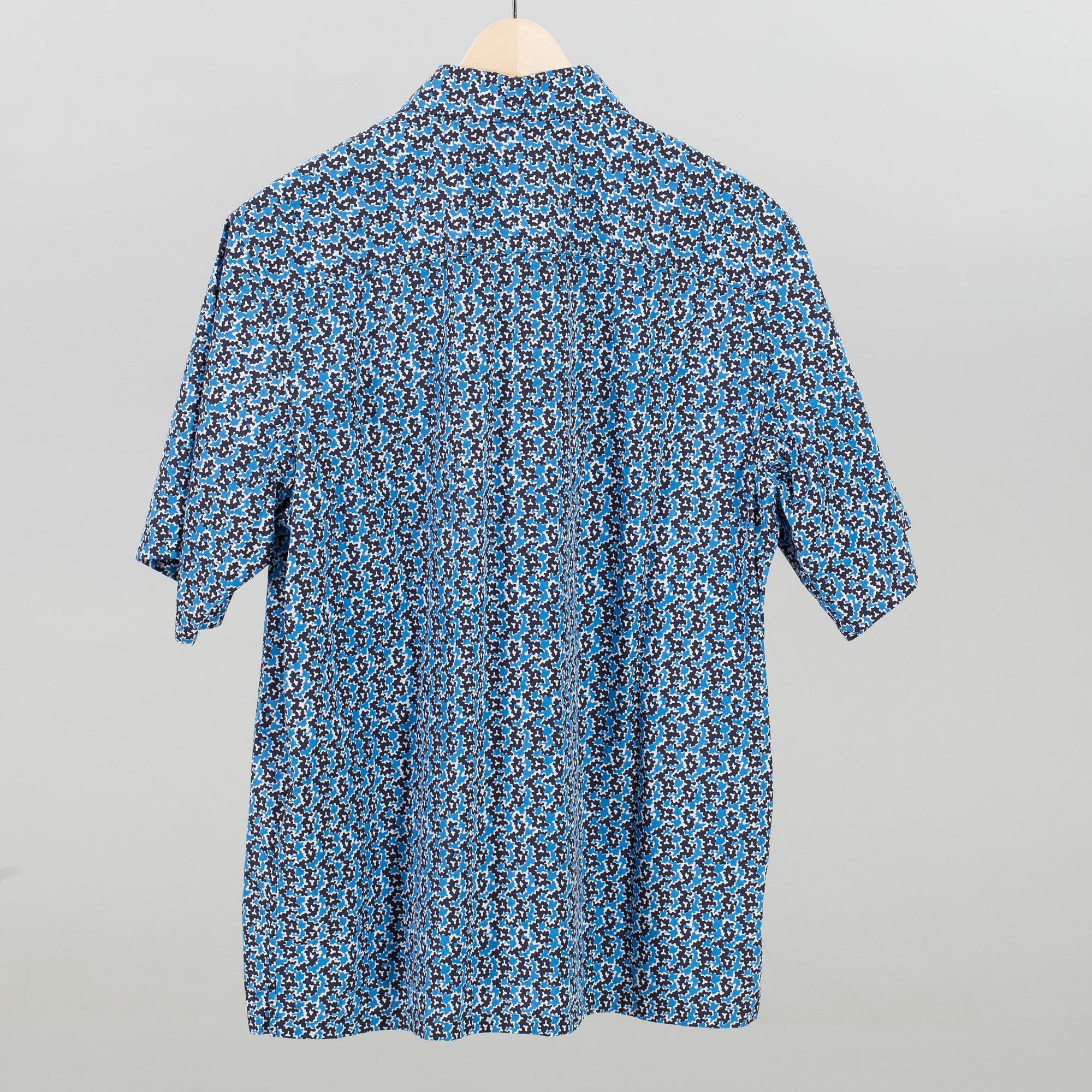 PRADA, skjorta, storlek XL.